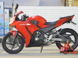  Honda CBR 300R