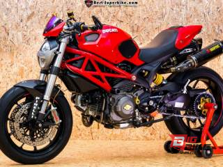  Ducati Monster 796