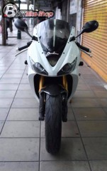 Triumph Daytona 675