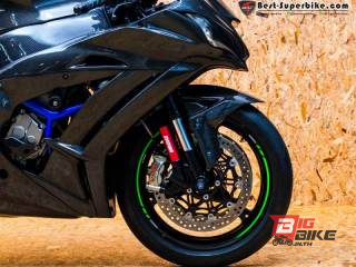  Kawasaki Ninja ZX-10RR