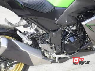  Kawasaki Z300