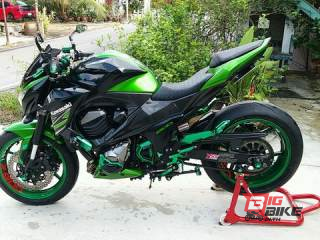  Kawasaki Z800