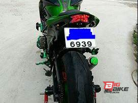  Kawasaki Z800