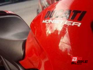  Ducati Monster 796