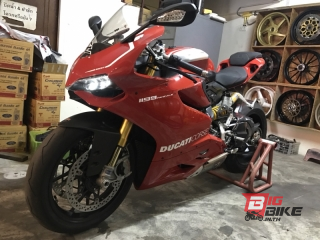  Ducati Panigale R