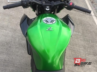  Kawasaki Z250