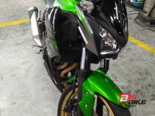  Kawasaki Z300