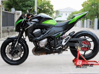  Kawasaki Z800