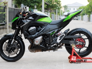  Kawasaki Z800