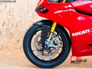  Ducati Panigale R