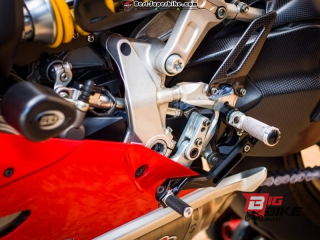  Ducati Panigale R