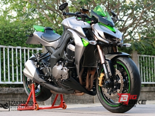  Kawasaki Z1000