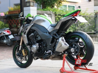  Kawasaki Z1000