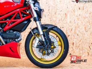  Ducati Monster 795