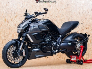  Ducati Diavel Carbon Y16