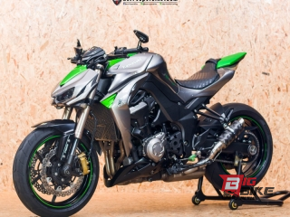  Kawasaki Z1000