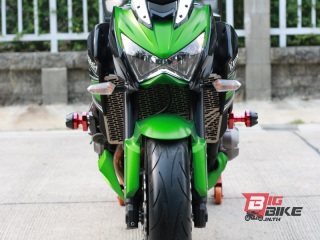  Kawasaki Z800