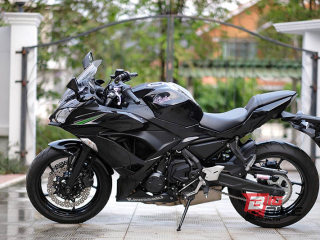  Kawasaki Ninja 650