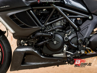  Ducati Diavel Carbon Y16