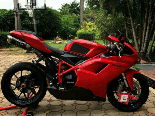  Ducati 848 Evo