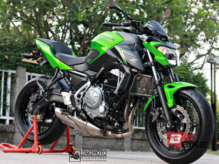  Kawasaki Z650