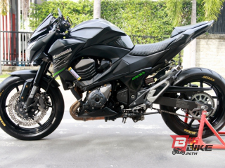  Kawasaki Z800