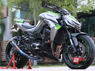  Kawasaki Z1000