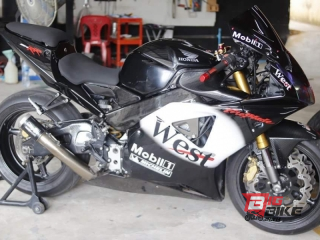  Honda CBR 1000RR