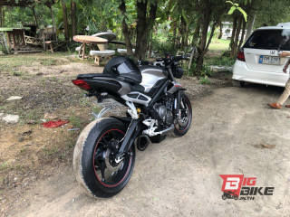  Triumph Street Triple RS