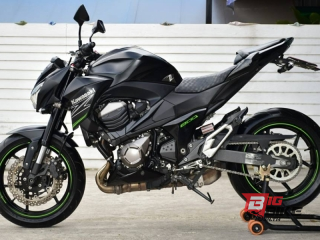  Kawasaki Z800