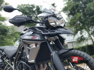  Triumph Tiger 800 XCX