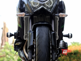  Kawasaki Z800