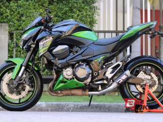  Kawasaki Z800