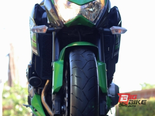  Kawasaki Z800