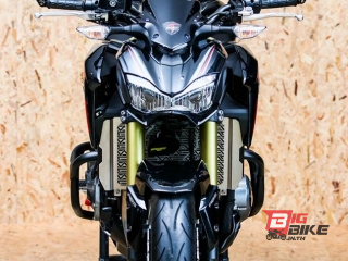  Kawasaki Z900