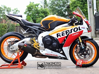  Honda CBR 1000RR Repsol