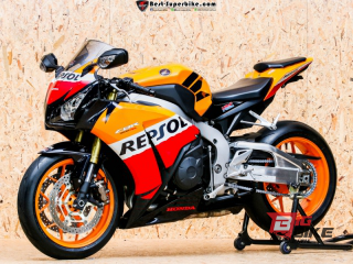  Honda CBR 1000RR