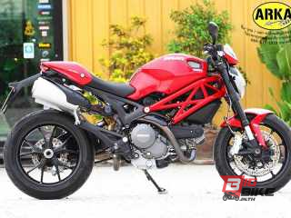  Ducati Monster 796