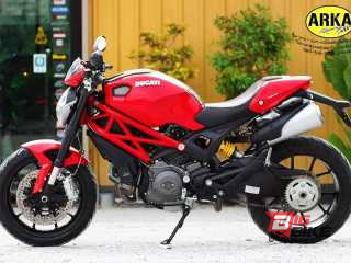  Ducati Monster 796