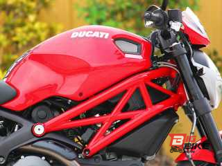  Ducati Monster 796