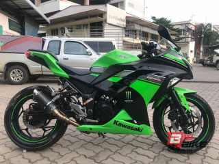  Kawasaki Ninja 250