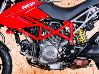  Ducati Monster 796