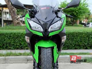  Kawasaki Ninja 300