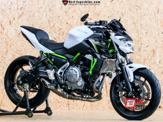  Kawasaki Z650