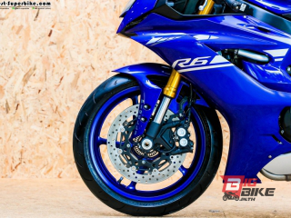  Yamaha YZF-R6