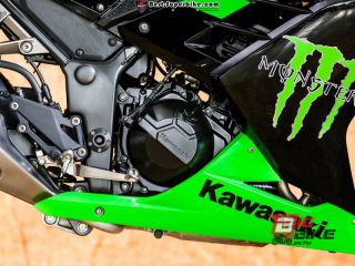  Kawasaki Ninja 250