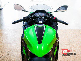  Kawasaki Ninja 250