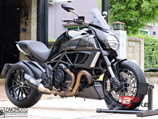  Ducati Diavel Carbon Y16