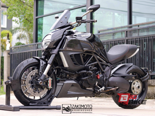  Ducati Diavel Carbon Y16