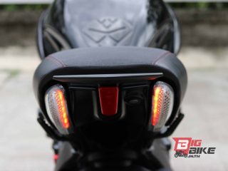  Ducati Diavel Carbon Y16